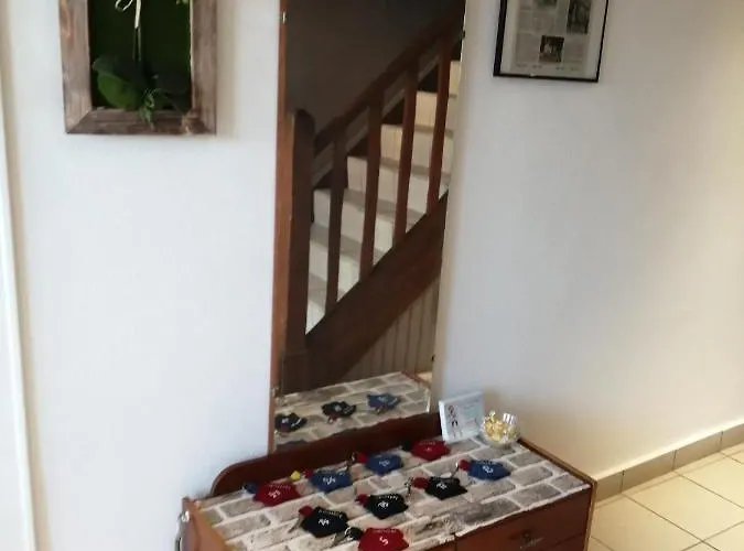 Mamyvonne Pensión 3*