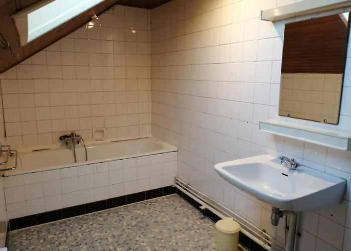 Mamyvonne Pensión 3*