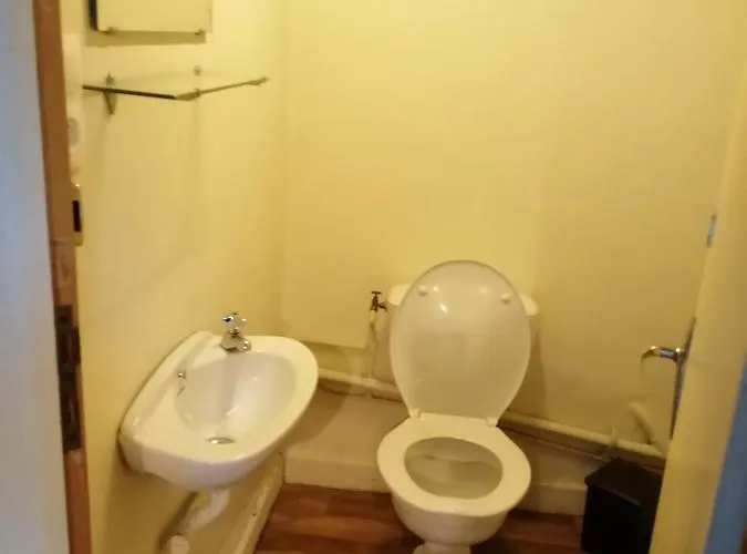 Mamyvonne Pensión Tendon